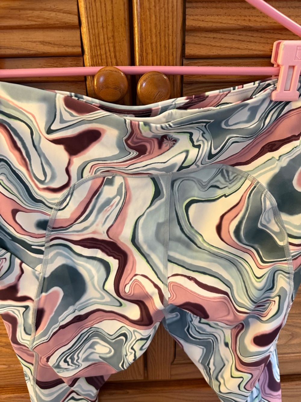 NWT ๐ธ Athleta Pink & Green Marble Print Capri Leggings Size XL - Picture 6 of 10